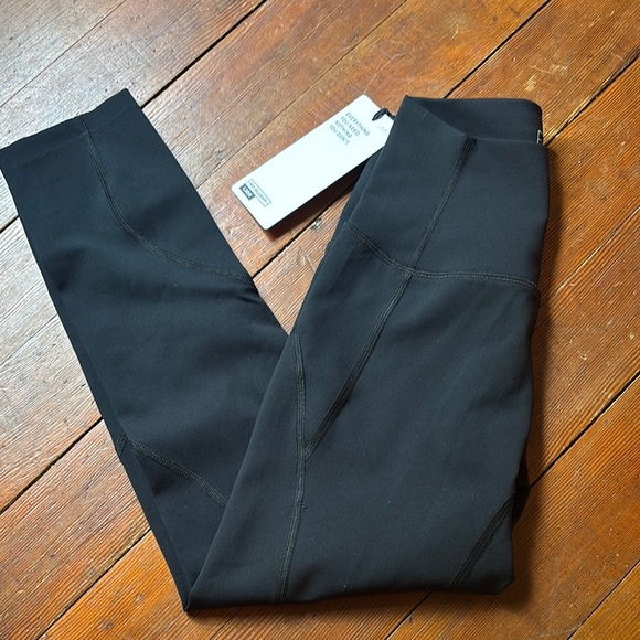 LNDR Leggings - Picture 1 of 8